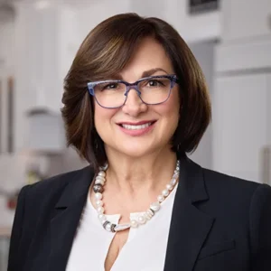 Picture of Author: Melinda Dzinic